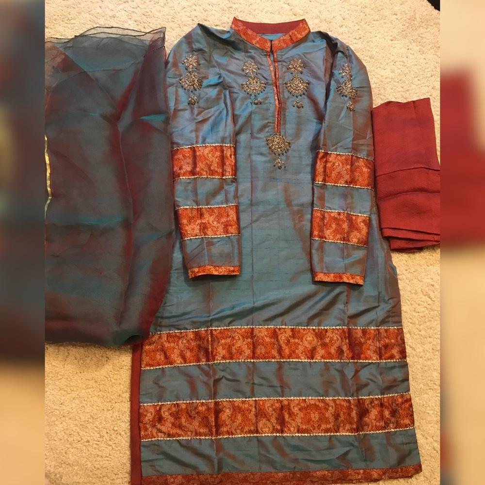3 piece raw silk with organza dopatta